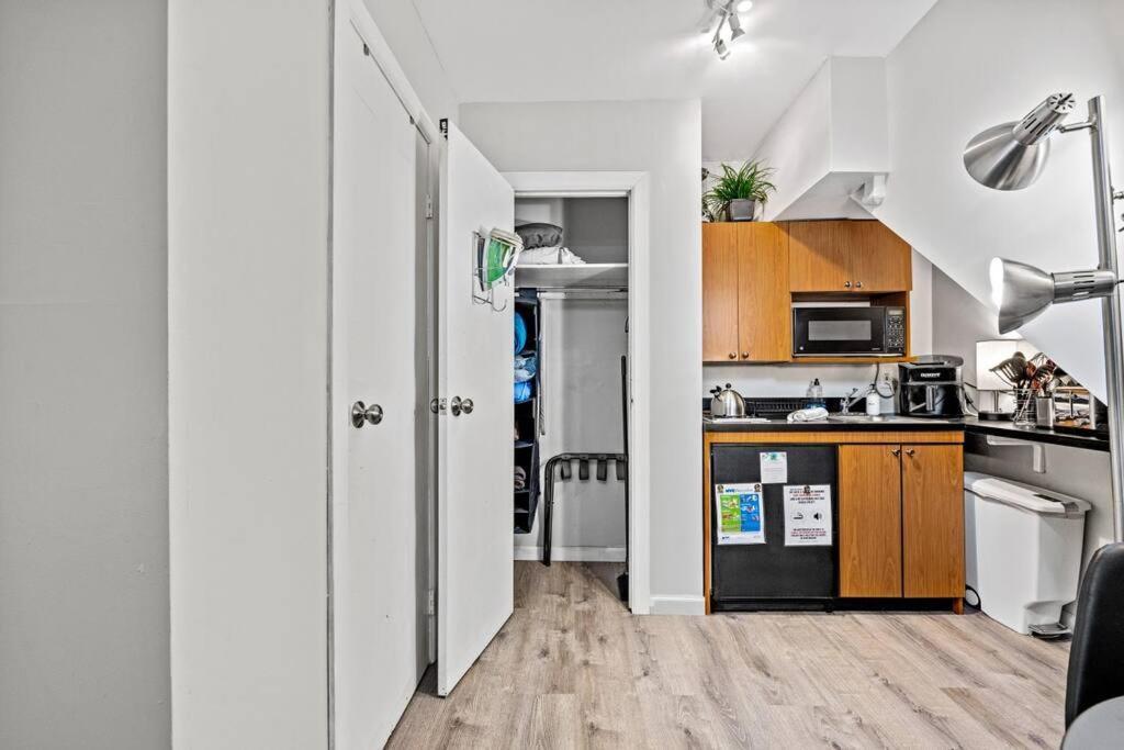 Great Walkable Apt! * New York